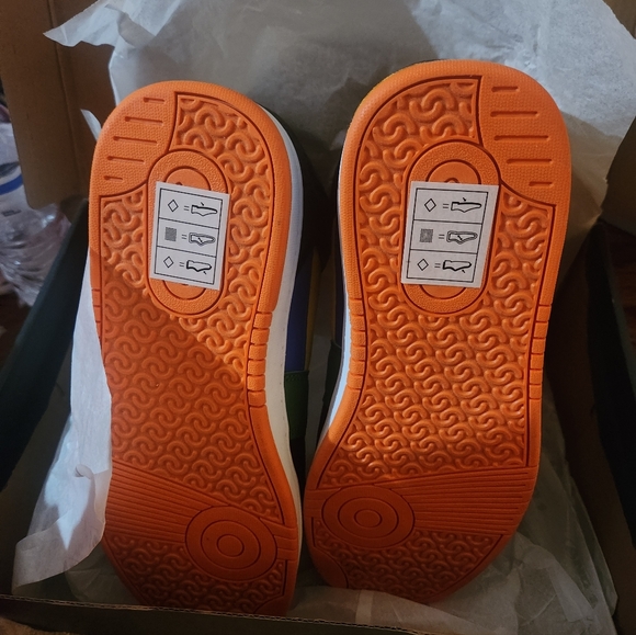 And1 Mid Sneakers. Brand New. Sz 8.5M - Picture 4 of 6